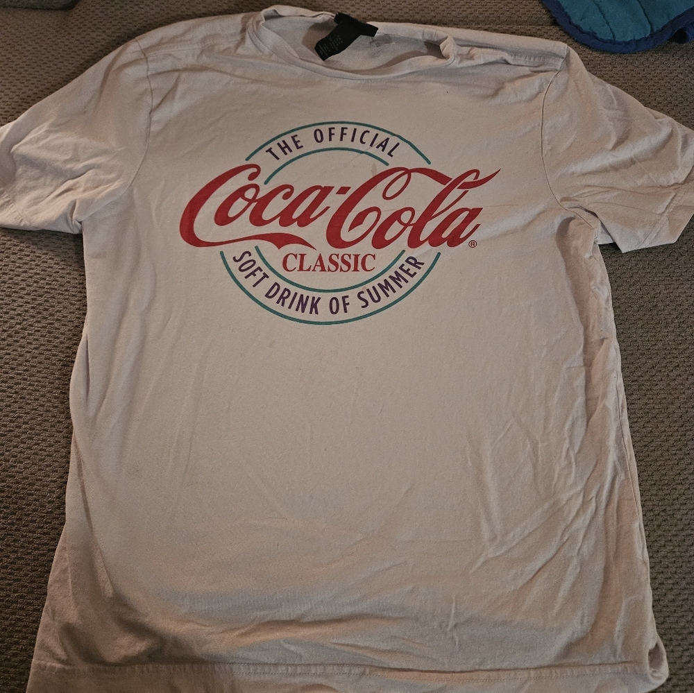 Coca cola t shirt white